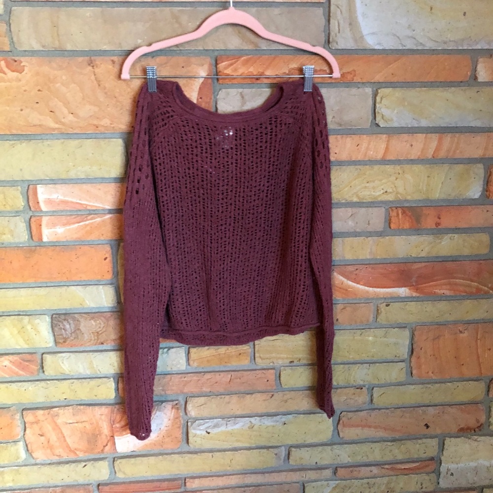 Billabong sweater